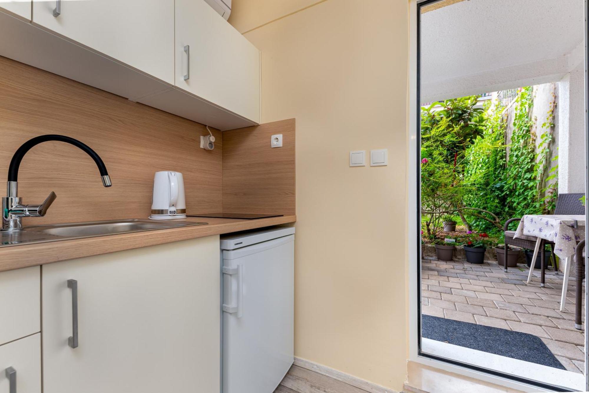 Apartments Gisela Makarska Quarto foto